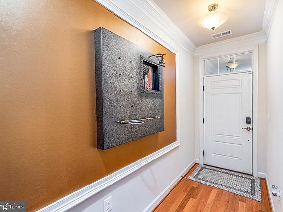 3rd image of 7998 Turtle Creek Cir