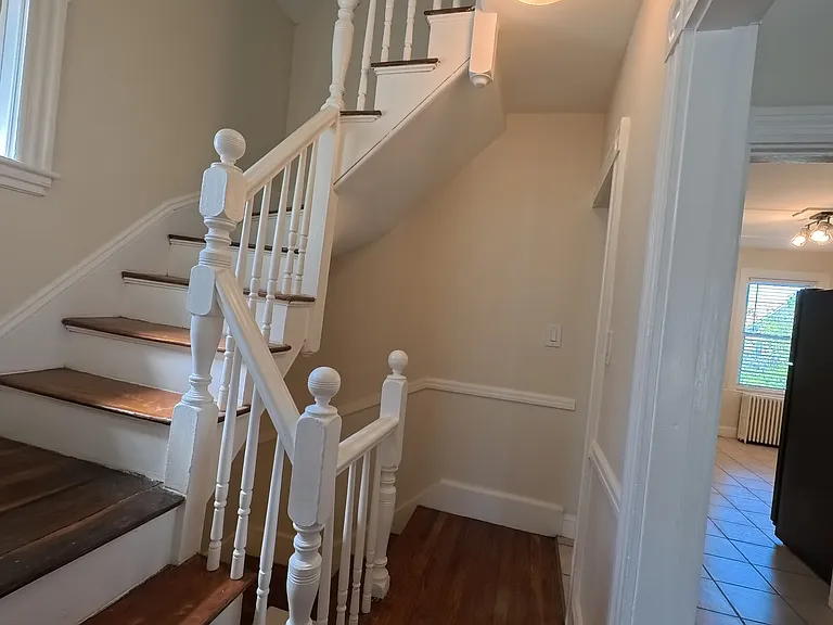 29 Watts St #2 — Photo 14
