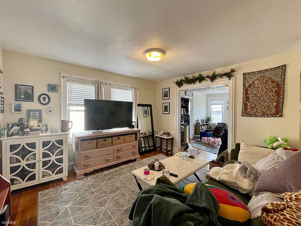 landlord_unit_photo_65981015_1