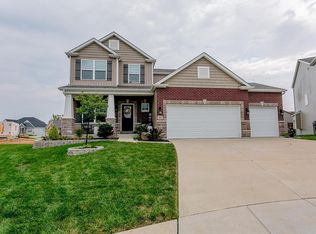825 Grant Park Ct, Wentzville, MO 63385