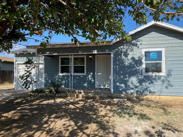 3906 Oaklawn St, San Angelo, TX 76903