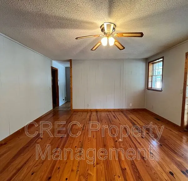 1132 Children Rd — Photo 13