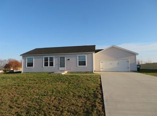 1137 E Portside Dr, Warsaw, IN 46582