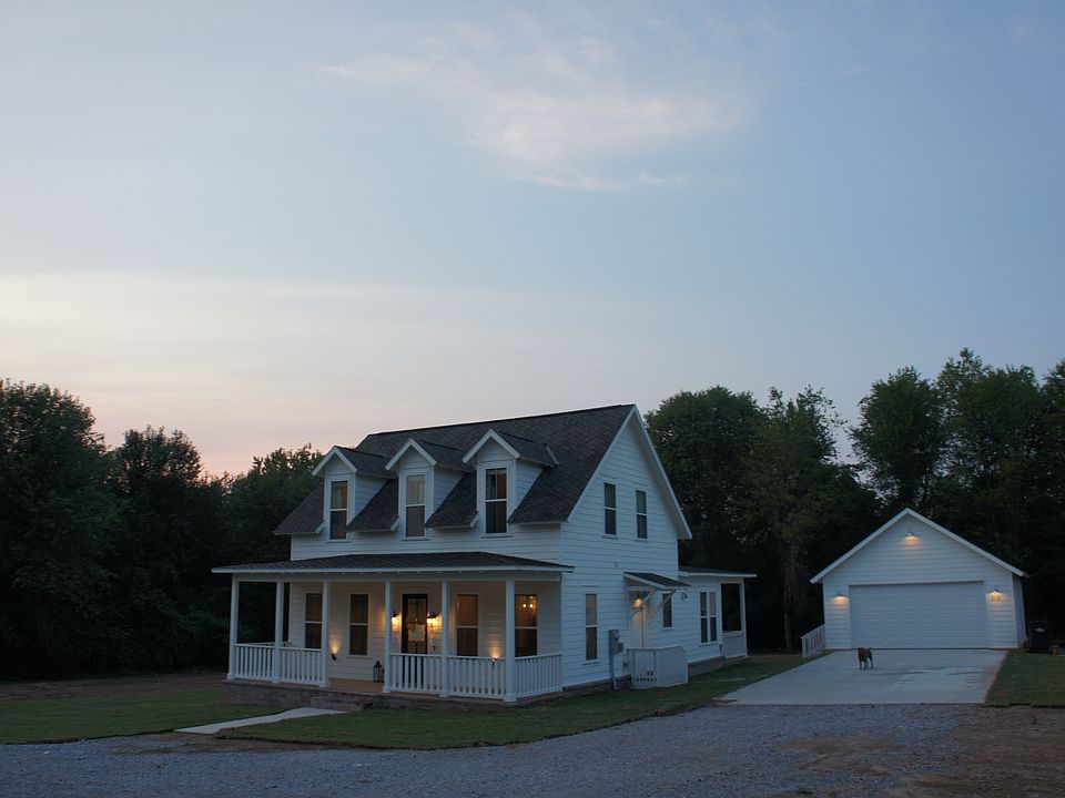 1st image of 302 Zion Church St
