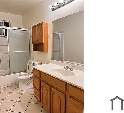2nd image of 951 Figueroa Dr