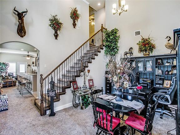 3rd image of 1416 Lauren Creek Ln