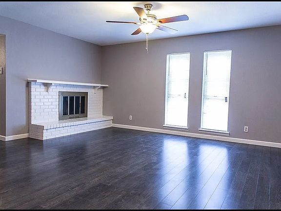 3rd image of 1818 Arundel Dr