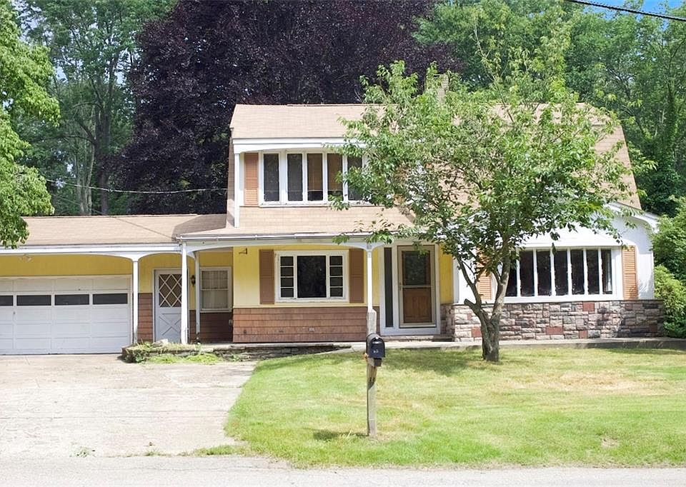 1st image of 62 Belfield Dr