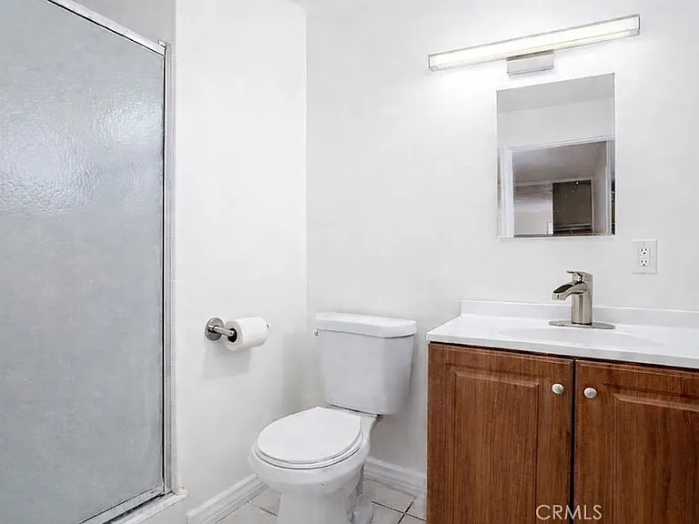 24033 Welby Way — Photo 19