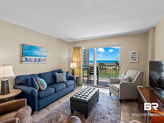5th image of 645 Plantation Rd #6303