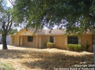 862 Avenue J #J, Poteet, TX 78065
