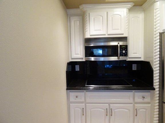 4th image of 418 Garland Dr APT 119