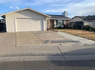 8314 Daylight Ct, Sacramento, CA 95828