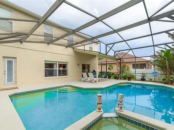 3rd image of 5858 Autumn Chase Cir