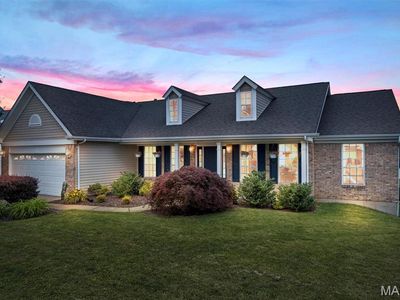 3713 Avenue De Paris Dr, Florissant, MO, 63034
