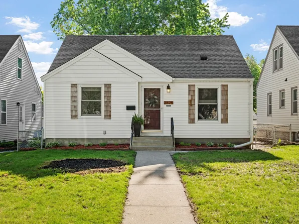 2825 Kentucky Ave S, Saint Louis Park, MN 55426