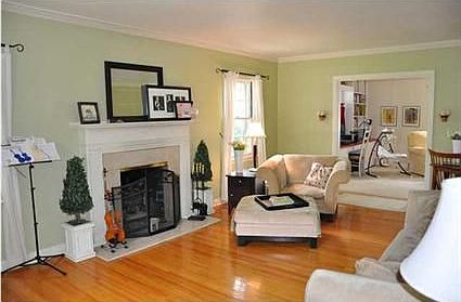 2nd image of 2167 E Chandler Ave