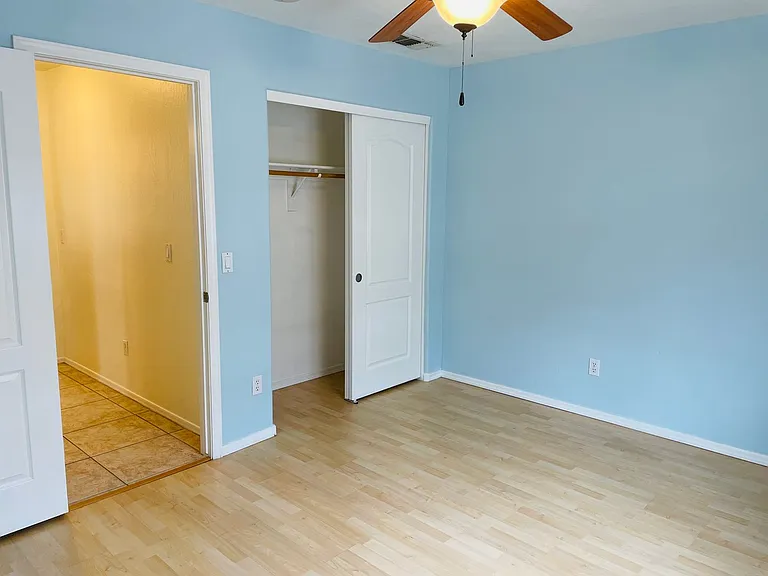 1051 W Todd Dr — Photo 30