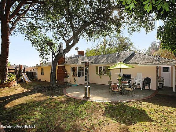 4th image of 441 Paulette Pl