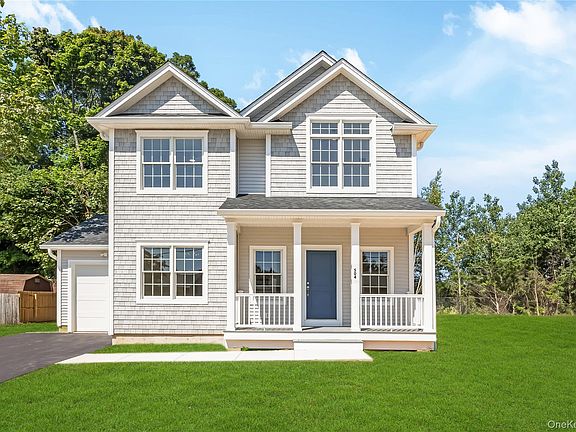 3rd image of 510 Bayport Avenue