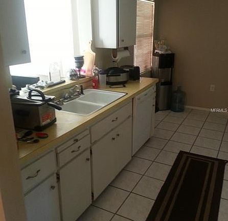 3rd image of 2732 24th St