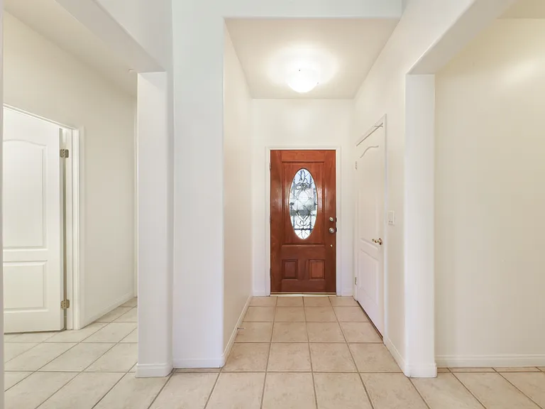 9802 Bourbon Rose Ct — Photo 3