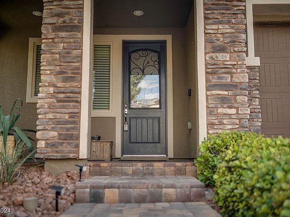 4th image of 10589 Sturdevant Ct