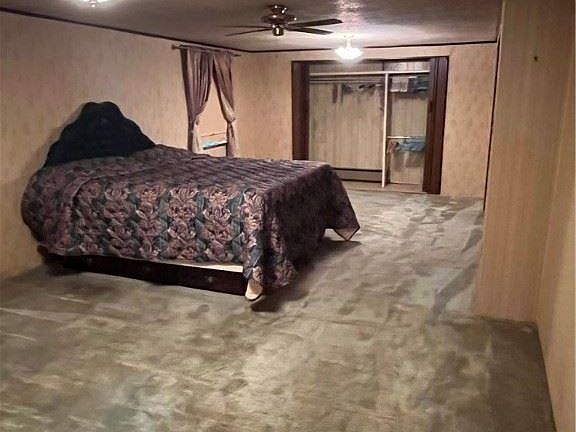 5th image of 8 Benjamin Dr