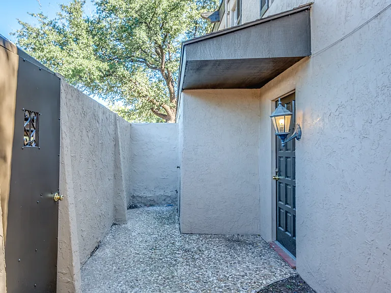 5302 Kenosha Ave — Photo 20