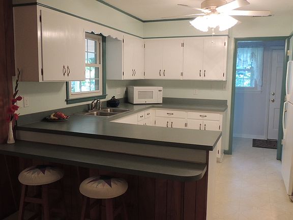 Laundry room off of kitchen