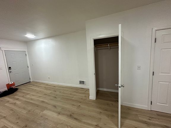 2nd image of 101 S Jefferson St #203