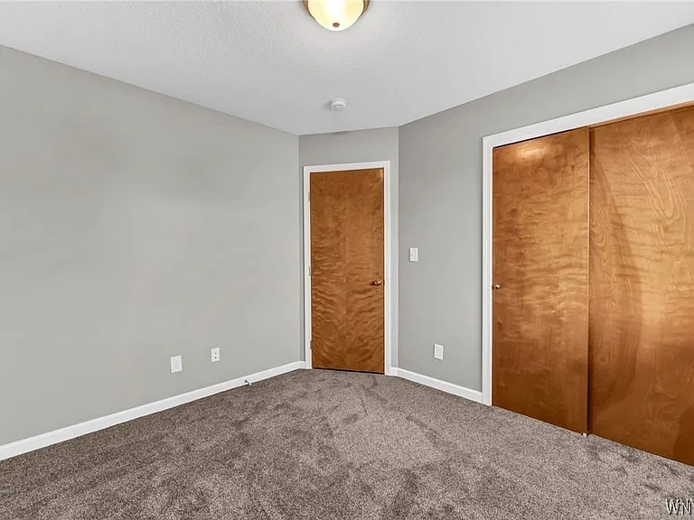 6632 Erie Rd — Photo 26