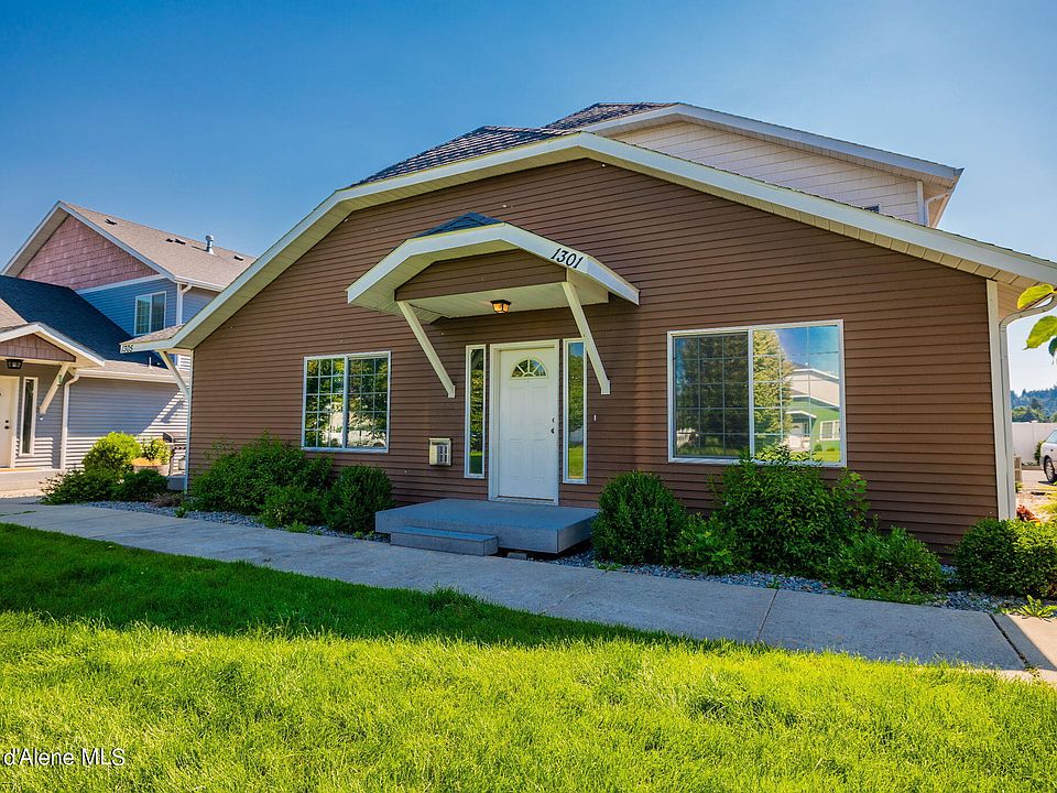 1st image of 1301 N Forsythia Cir