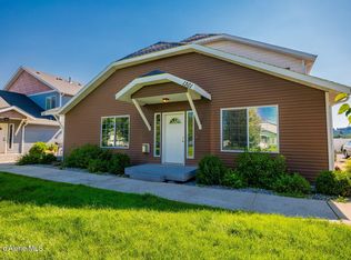 1301 N Forsythia Cir, Post Falls, ID 83854