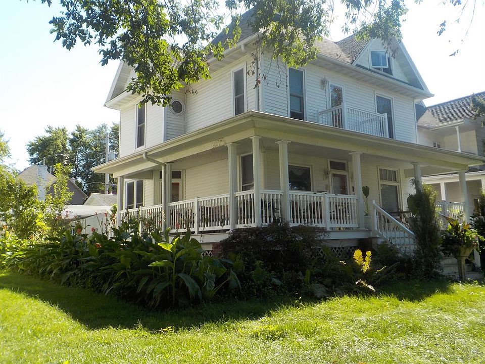 1st image of 518 High Ave E