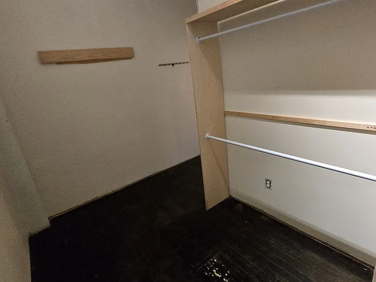 425 1/2 Main St #1 — Photo 12