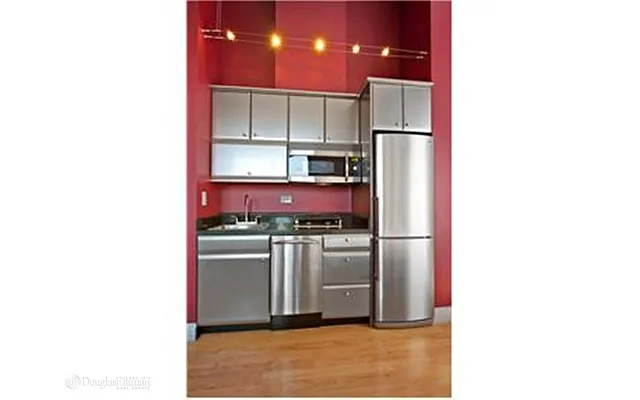 Rented by Douglas Elliman | media 24