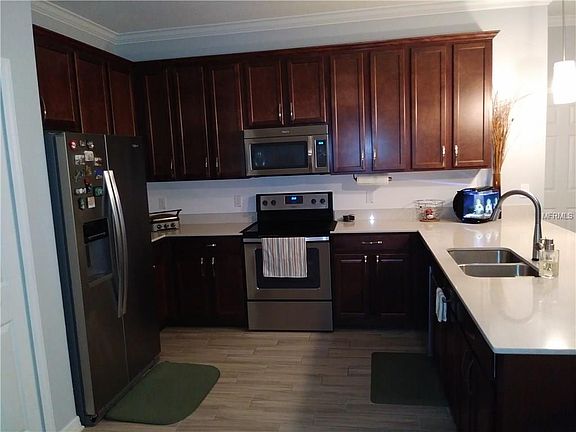 2nd image of 17243 Martinique Ct