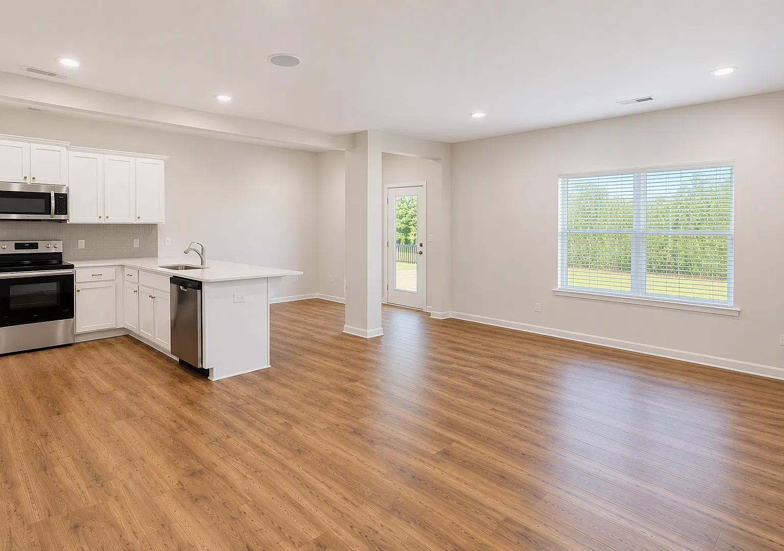 Save This Holiday Season | Move In Special | Brand-New 3br Home With 2-Car Garage Near Downtown M... — Photo 4