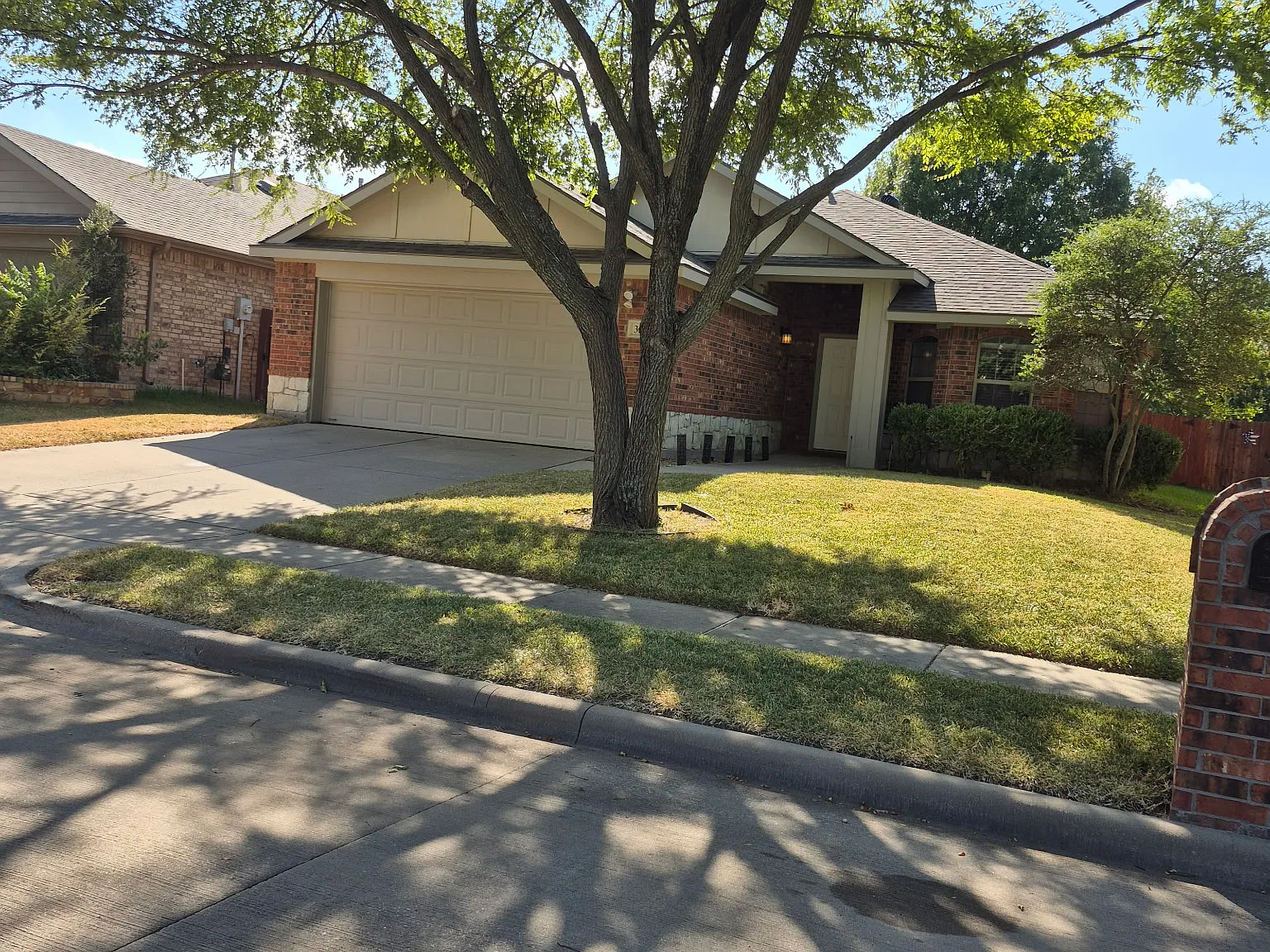 3 bed, 1706 sqft, $2,200 — Photo 4