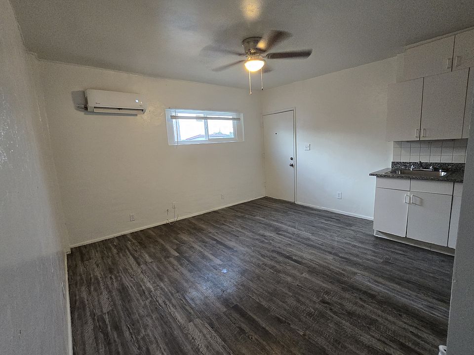 Living Room, Open Floor Plan