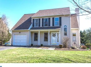 410 Columbine Dr, Kennett Square, PA 19348