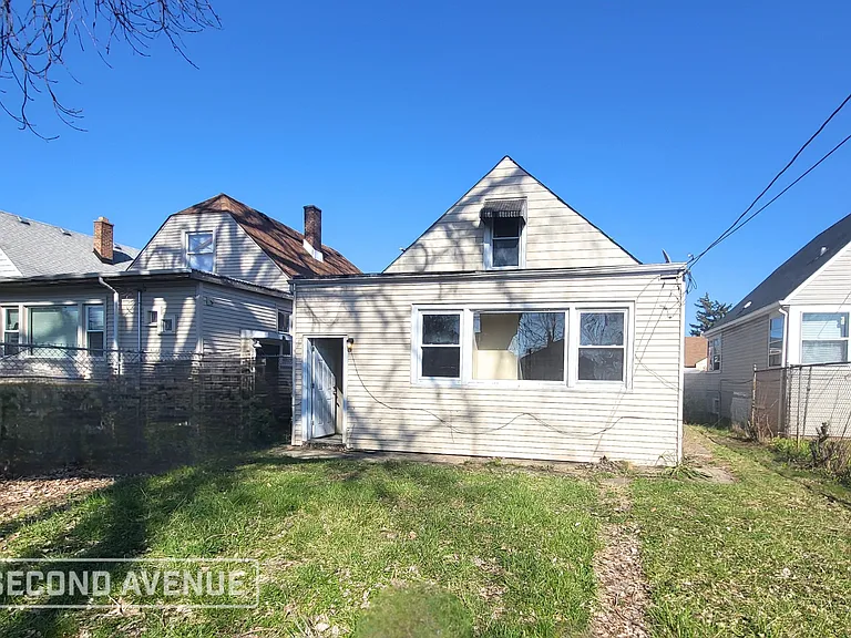 12436 S Princeton Ave — Photo 9