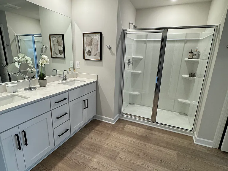 302 Gerard Cir — Photo 16