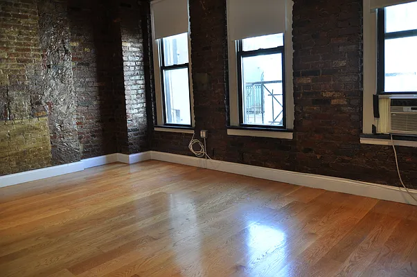 Rented by Sky Management | media 31