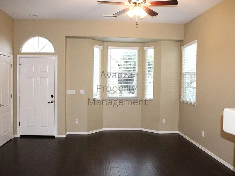 4071 W Peach Tree Ln — Photo 6