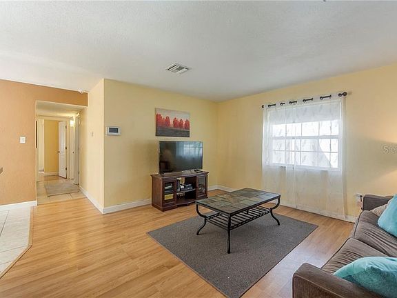 5th image of 4180 70th Ave N