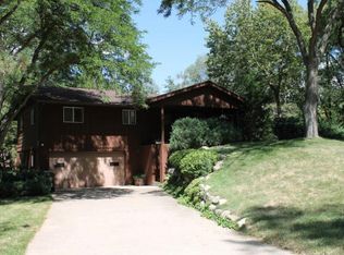 14806 Walker Pl, Minnetonka, MN 55345