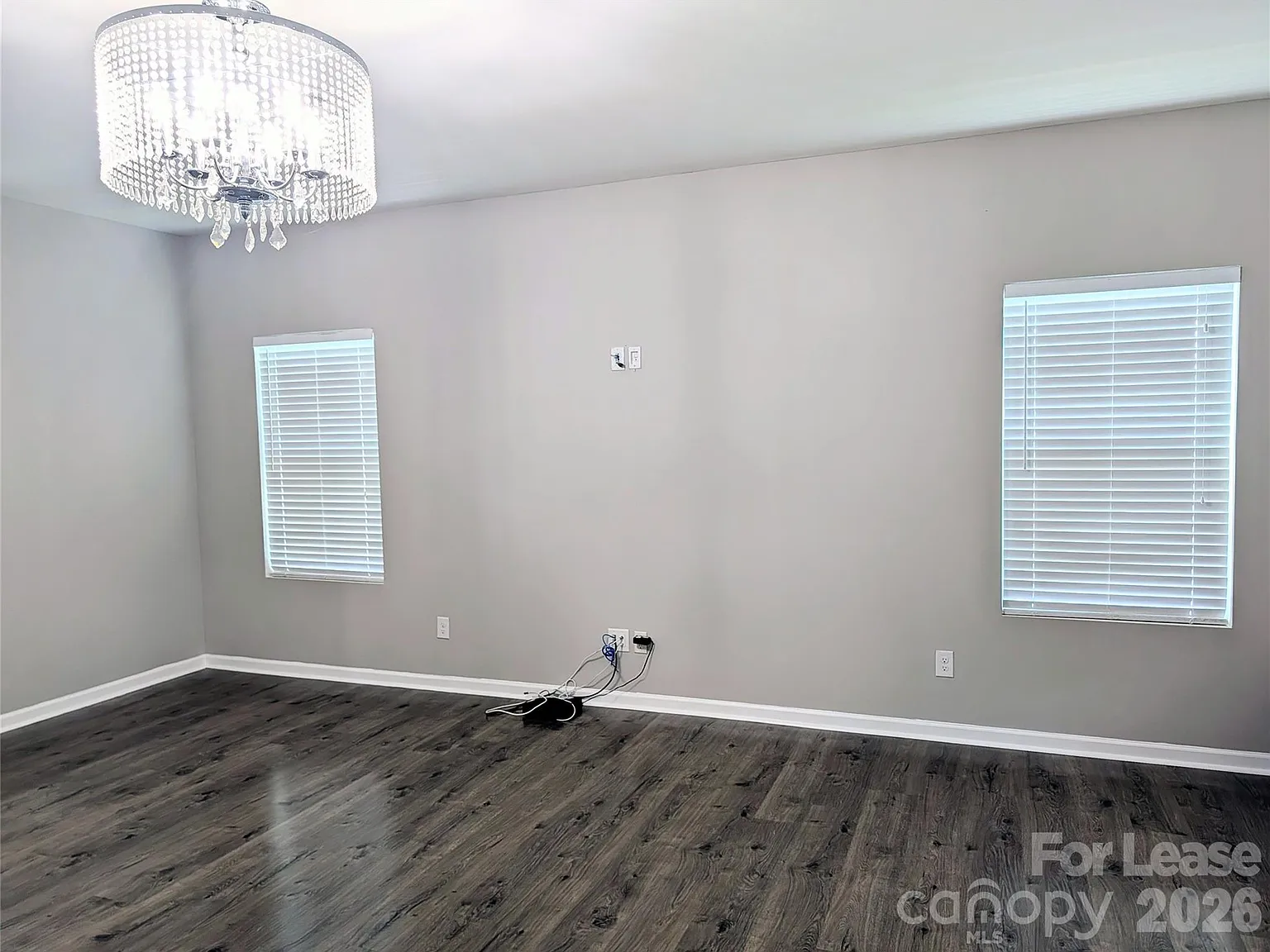 4 bed, 2.5 bath, 2221 sqft, $2,895 — Photo 2
