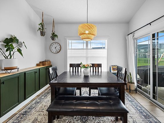 5th image of 4295 Admirals Pointe Dr